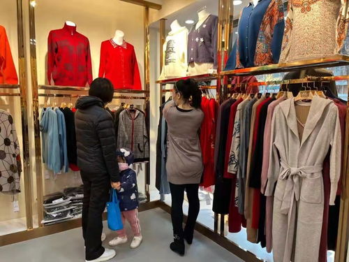 銀發經濟加速崛起中老年服裝市場迎來新藍海