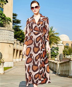 從“譯外2020春裝苧麻新款中長裙”看如何成功開設一家女裝店